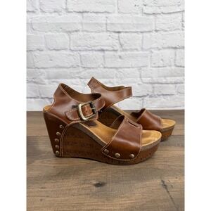Sbicca Brown Leather Wedge Sandals 7 Boho Retro 70s Indie Platform Clog Studded